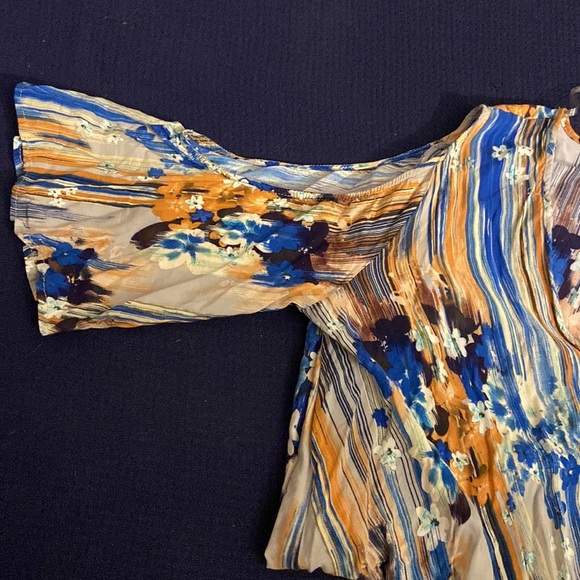 Patterned Romper - Picture 5 of 5